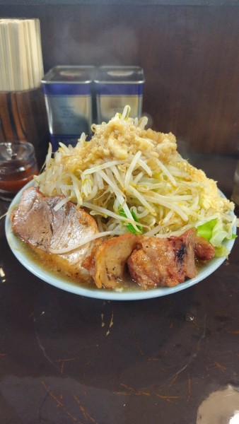 「令5·10·31とんこつラーメン300g(800円)」@ラーメンクレイジーフレンズの写真