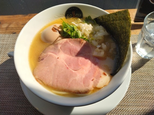 「味玉塩らーめん¥1150-」@RAMEN GOSSOU 新橋店の写真