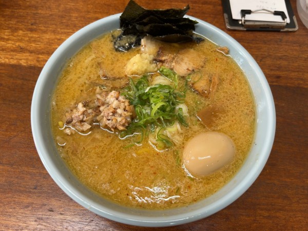 「味噌ラーメン（小）＋盛合せ」@中華そば 温故知新の写真