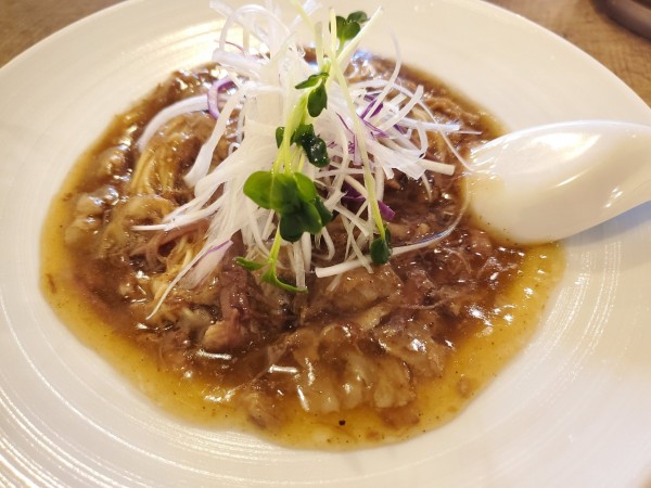 「牛腩撈麺」@愛群の写真