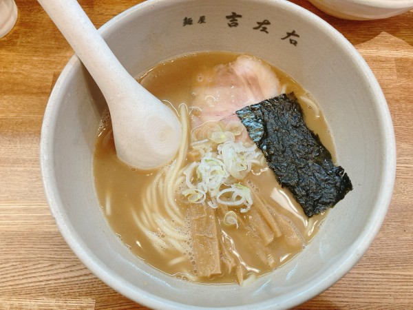 「ラーメン」@麺屋吉左右の写真