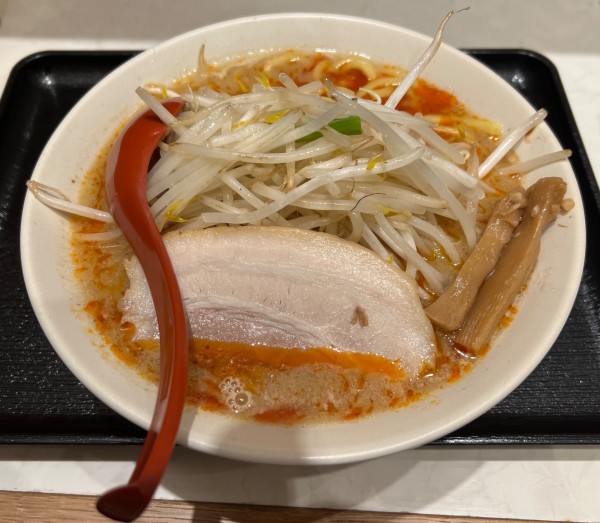 「辛味噌ラーメン」@味噌麺処 花道庵 東京ラーメンストリート店の写真