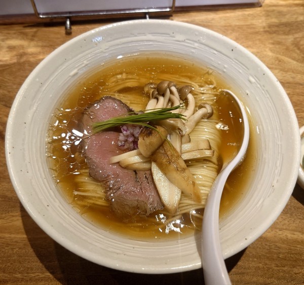 「【限定】松茸と牛(1800円)」@三鷹らーめん酒場 SALの写真