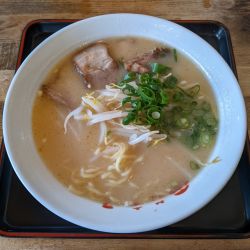 ラーメン：950円