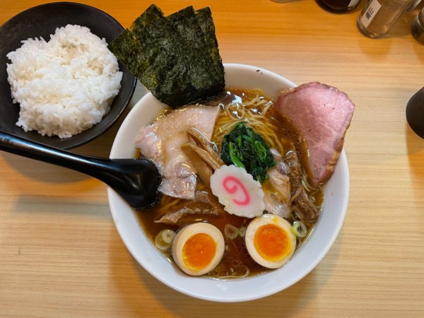 「特製中華そば ¥1250 ライス(大盛) ¥150」@にしき之中華ソバの写真