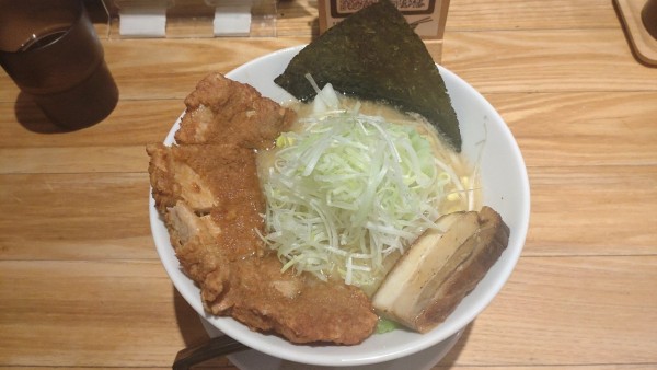 「パイコー醤油ラーメン」@四川担々麺 どういうわけで、の写真