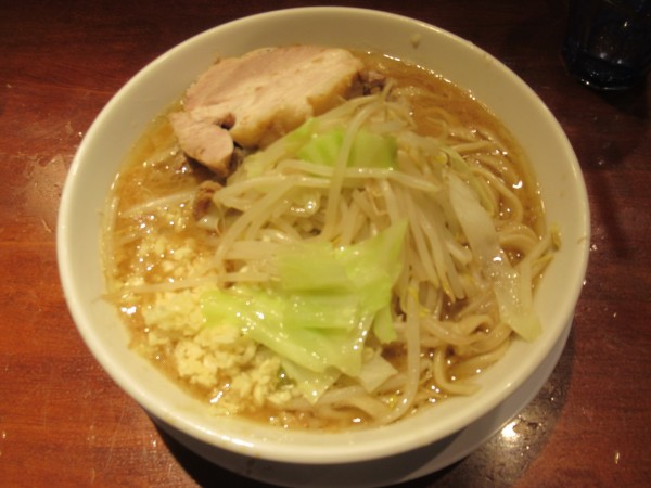 「少なめ（930円）」@豚ノヴァ 国分寺本店の写真