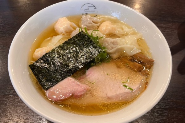 「特製ワンタン麺　白だし」@八雲の写真