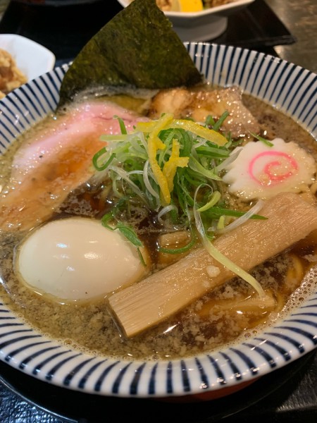 「魚介中華そば」@麺屋甚八 飾磨店の写真