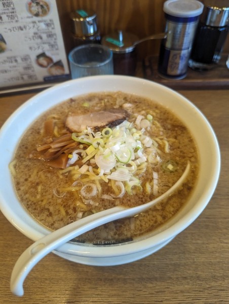 「こってり醬油ラーメン」@天元 町屋店の写真