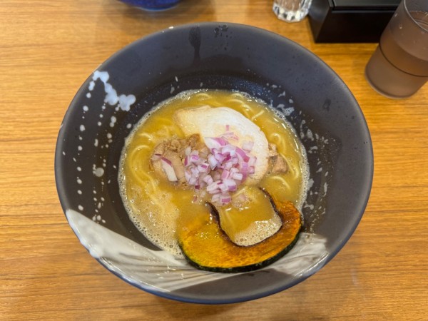 「白湯 880円」@中華そば とりかごの写真