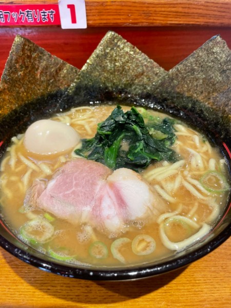 「ラーメン中盛」@横浜家系ラーメン 大将家の写真
