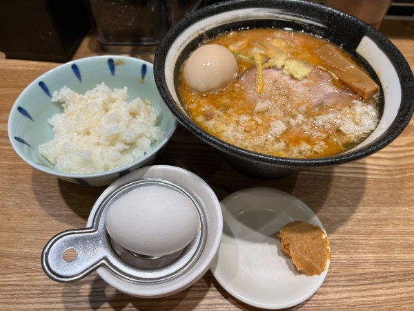 「熟成味噌らーめん味玉＋小ライス」@浅草 熟成味噌らーめん のりあき・美々の写真