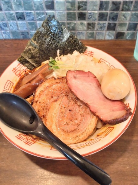 「平日限定　カレー辛あつ蕎麦１辛」@麺屋みつば＋クローバーの写真