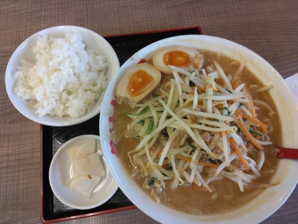 「味噌920円(大盛無料キャンペーン500円)味玉子110円他」@みそのめん王 若柴店の写真