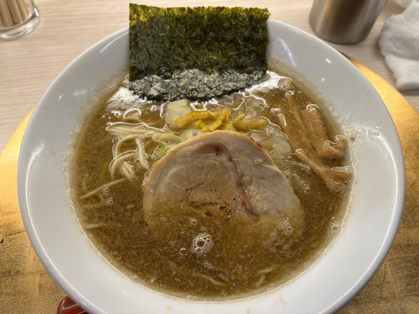 「濃厚煮干しそば醤油」@麺屋 音 柏店の写真