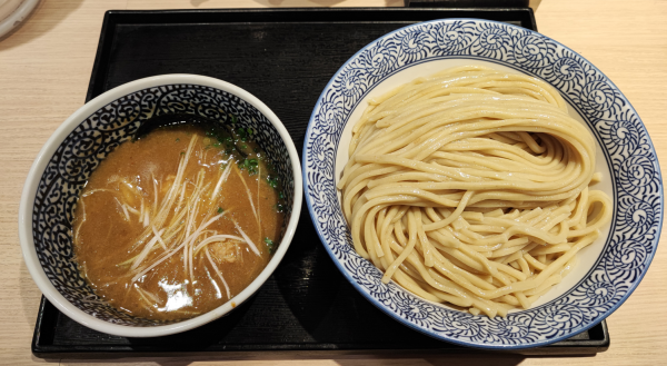 「濃厚魚介つけ麺：1080円＋大盛り：150円」@麺屋 一燈の写真