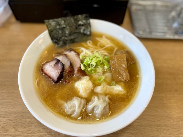 「ミックスわんたん麺」@支那ソバ きたがわの写真