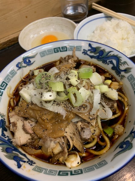 「チャーシューメン+米+卵」@大喜 根塚店の写真