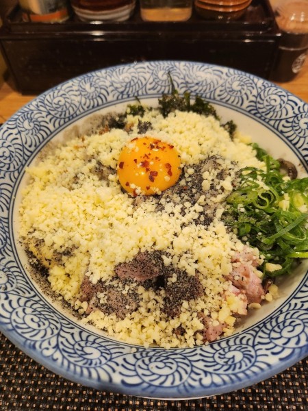 「11月限定　BLACK  SNOW まぜそば🍜」@セアブラノ神 伏見剛力の写真