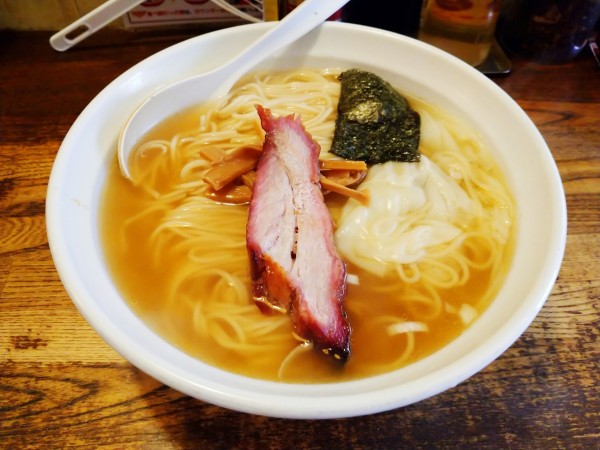 「塩ワンタンメン(1,100円)+大盛り(100円)」@荏原町しなてつの写真