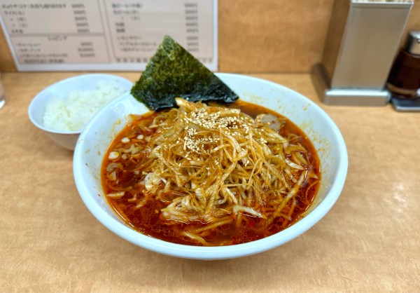 「オロチョンラーメン¥800、ネギ¥200、小ライス無料」@札幌ラーメン 来々軒の写真