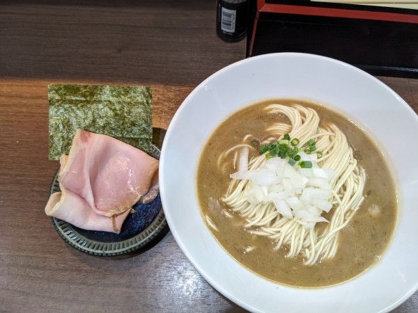 「濃厚煮干ソバ」@Noodle&Spice curry 今日の1番の写真