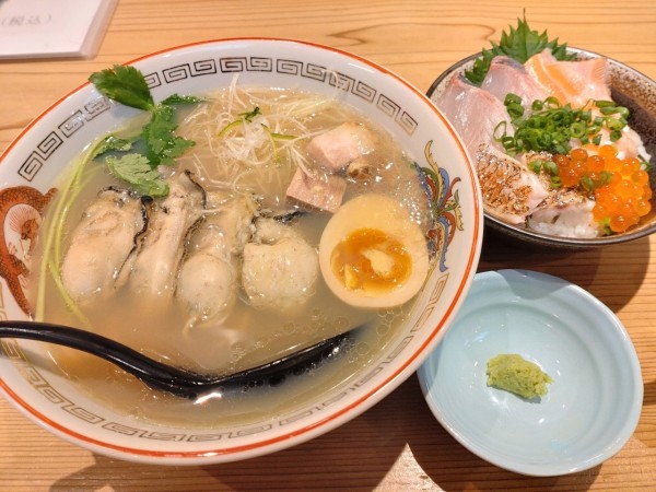 「20食限定 牡蠣しおらーめんSセット」@幸屋きよまる 総本店の写真