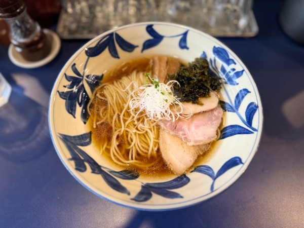 「醤油支那そば 950円」@世田谷磯野の写真