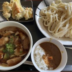 肉汁うどん（食べ放題980円）