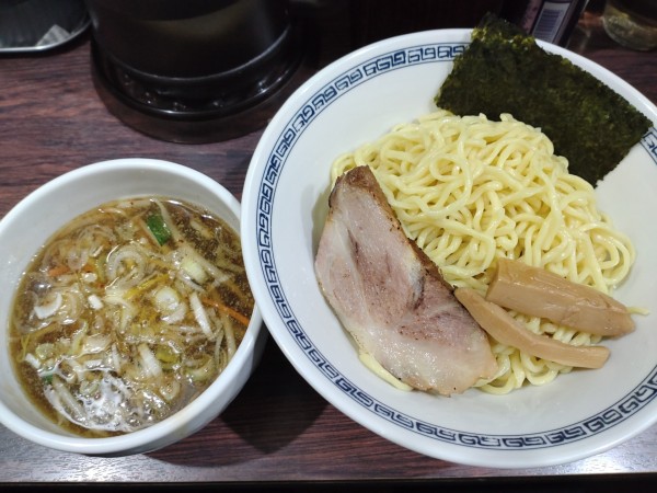 「つけ麺（中）　８５０円」@中華そば 新の写真