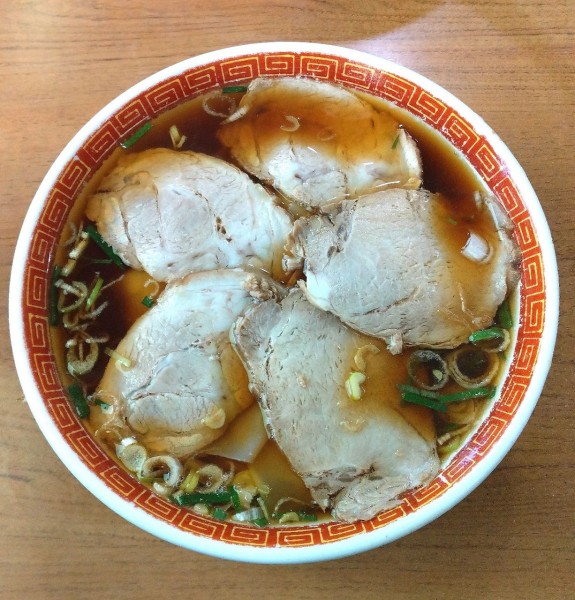 「チャーシューワンタンメン 950円」@東中軒の写真