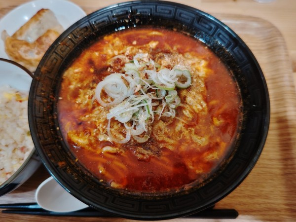 「マーラー麺」@ラーメン餃子 なか屋の写真