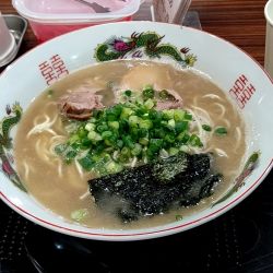 ラーメン850円替え玉200円