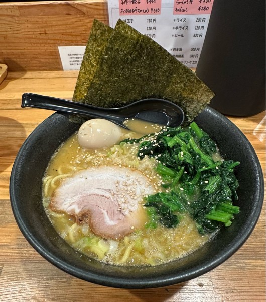 「ネギ煮込みバター醤油ラーメン(期間限定)」@ぼっけもんの写真