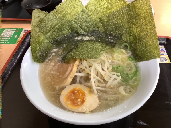 「にんたまラーメン 塩 720円」@ゆにろーず 千葉ニュータウン店の写真