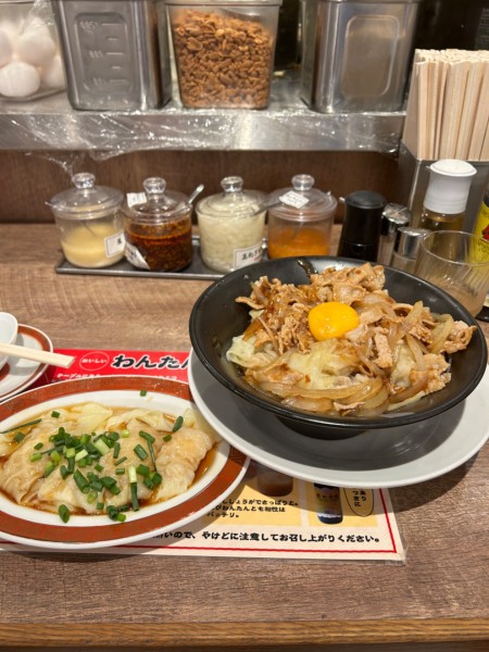 「肉汁ぶっかけわんたんめん　皿海老わんたん」@広州市場 横浜ポルタ店の写真