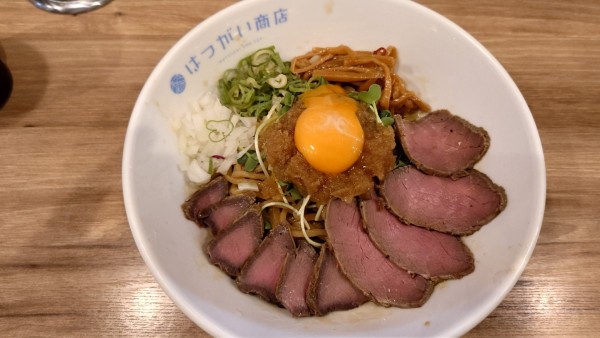 「ローストビーフのあえそば　1000円」@はつがい商店の写真