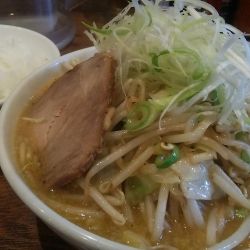 野菜たっぷり味噌ラーメン 920円＋小ライス 110円