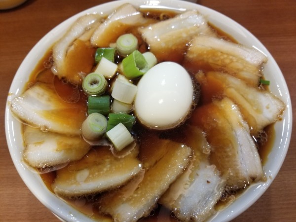 「チャーシュー中華そば」@濃厚中華そば 佐とうの写真