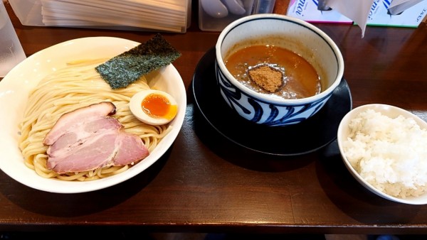 「鳥豚魚介つけ麺」@ラーメン ますだやの写真