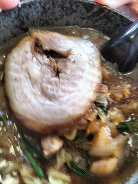 「ニンニク醤油ラーメン1100円税込み」@麺処 らふてるの写真