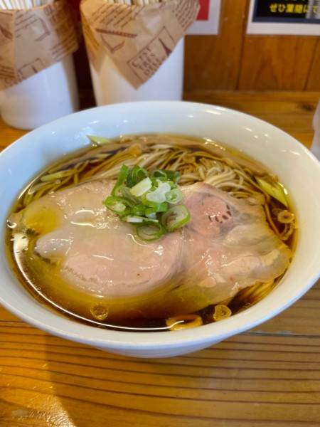 「醤油味のらぁ麺+味玉」@まほろばの写真