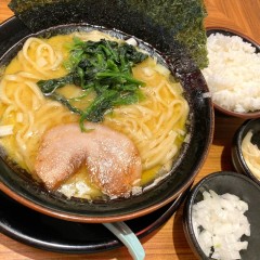 横浜家系ラーメン 壱角家 高崎店の画像