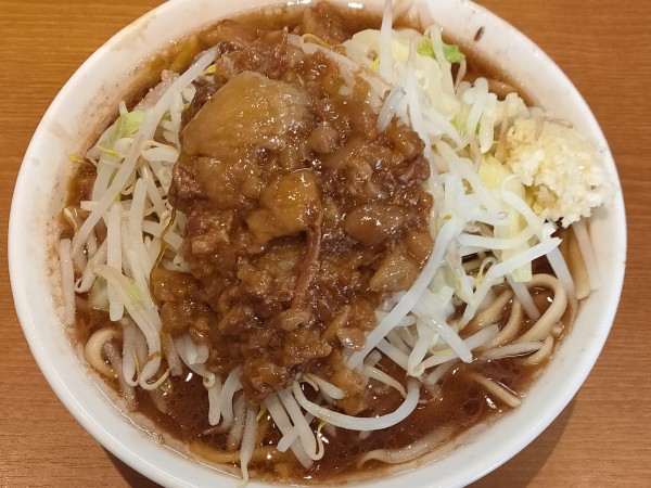 「小ラーメン ニンニクアブラマシマシ」@麺屋豚道場ぶた壱の写真
