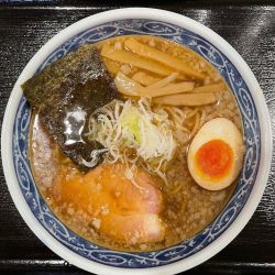 醤油ラーメン