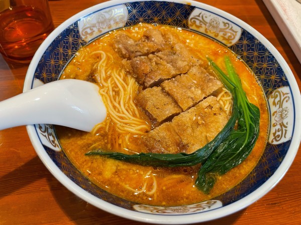 「腓骨坦々麺　1000」@支那麺 はしご 新小岩店の写真