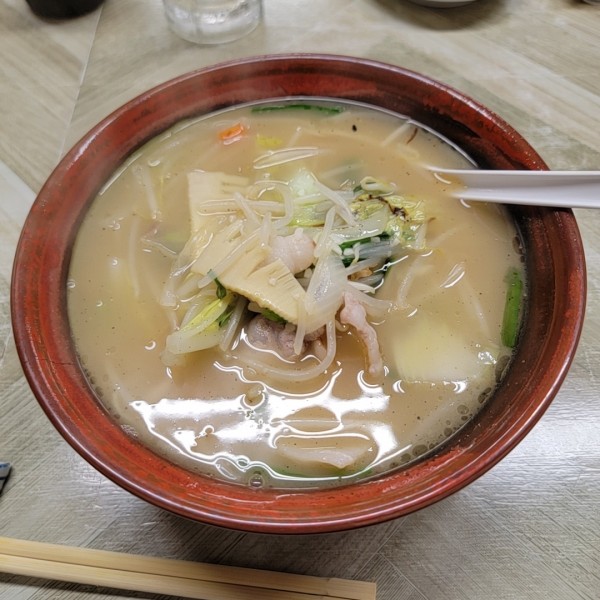 「タンメン（塩）麺少なめ 他」@集宝亭の写真