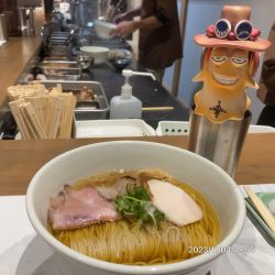 純鶏出汁白醤油そば