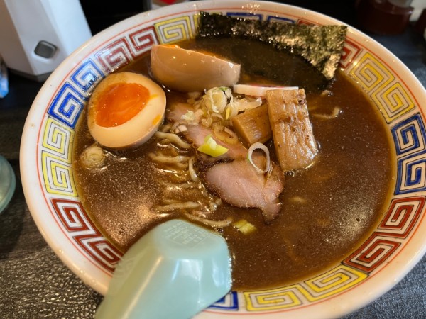 「中華そば 究極の煮玉子」@中華ソバ 鳴門の写真